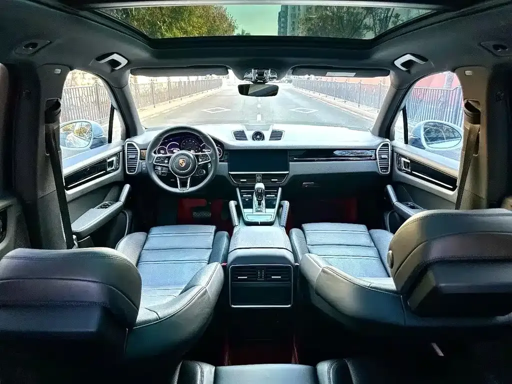 Porsche Cayenne Hybrid — фото 2