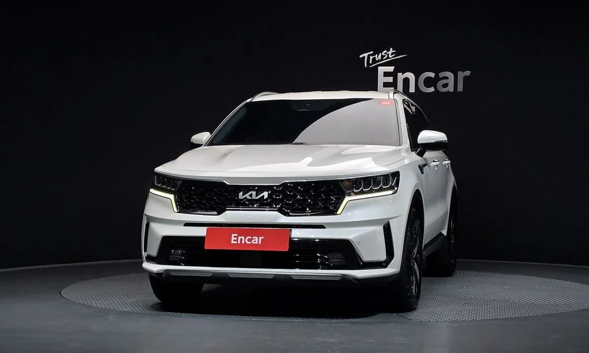 Kia Sorento — фото 4