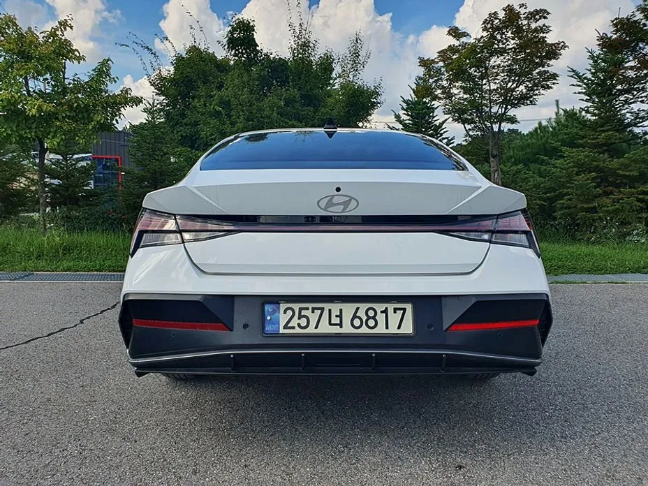 Hyundai AVANTE — фото 2