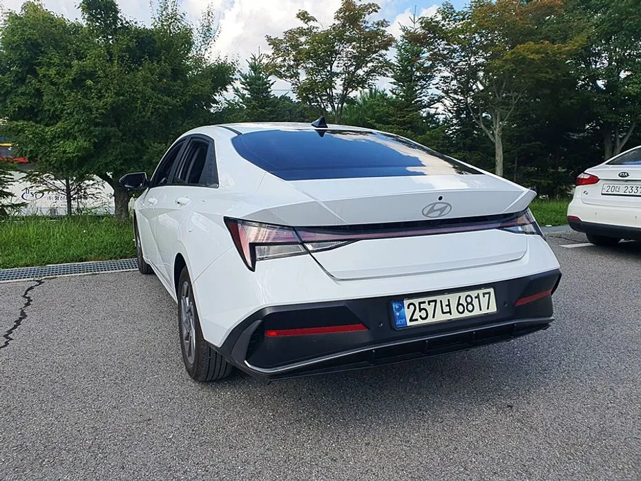 Hyundai AVANTE — фото 6