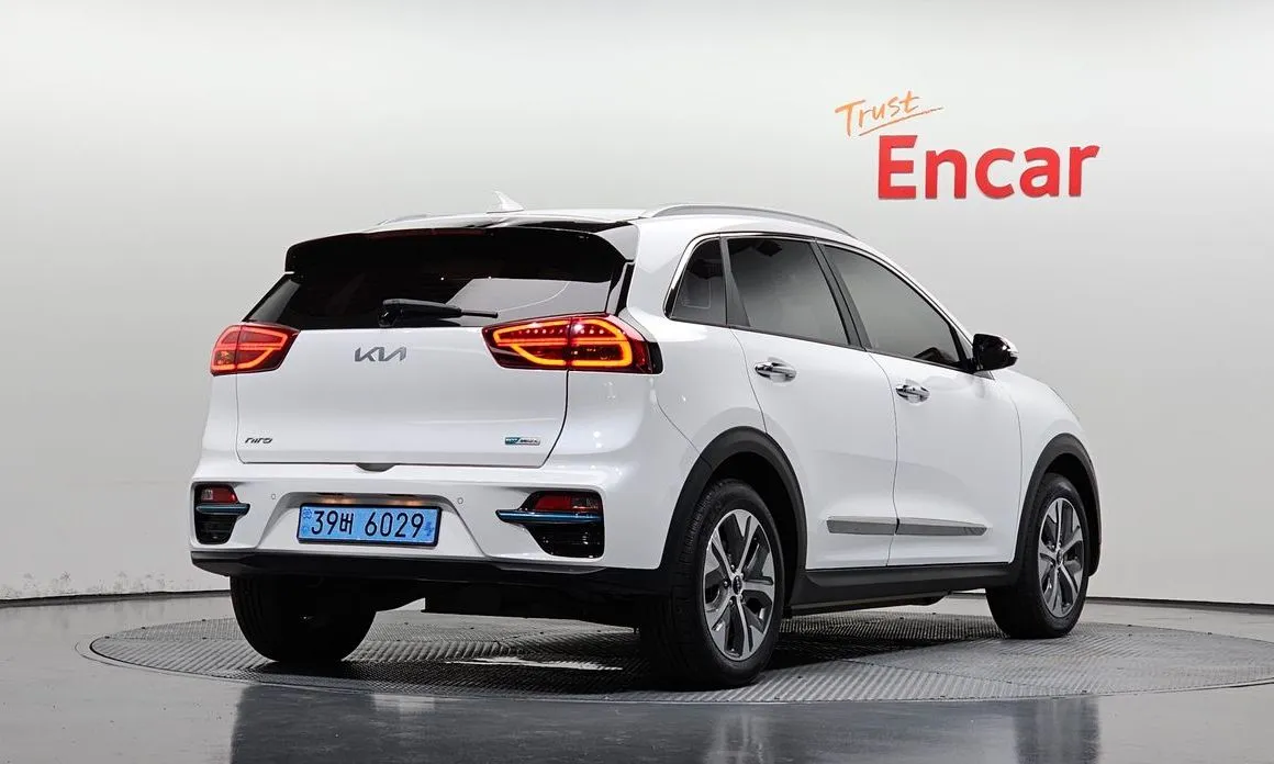 Kia Niro — фото 3