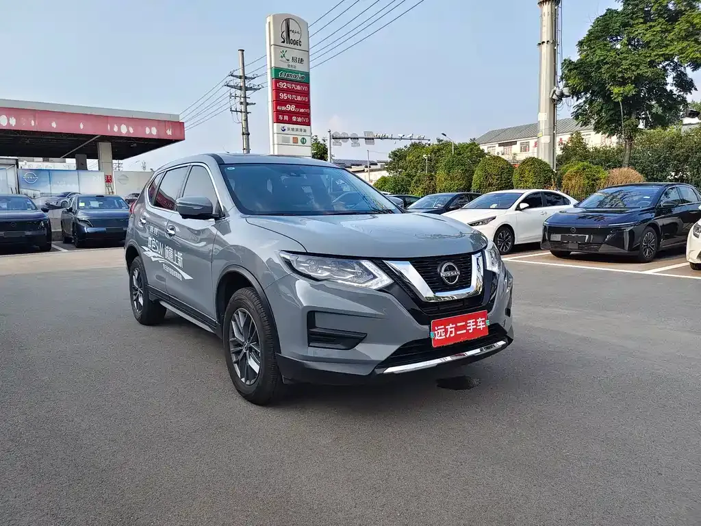 Nissan X-Trail — фото 5