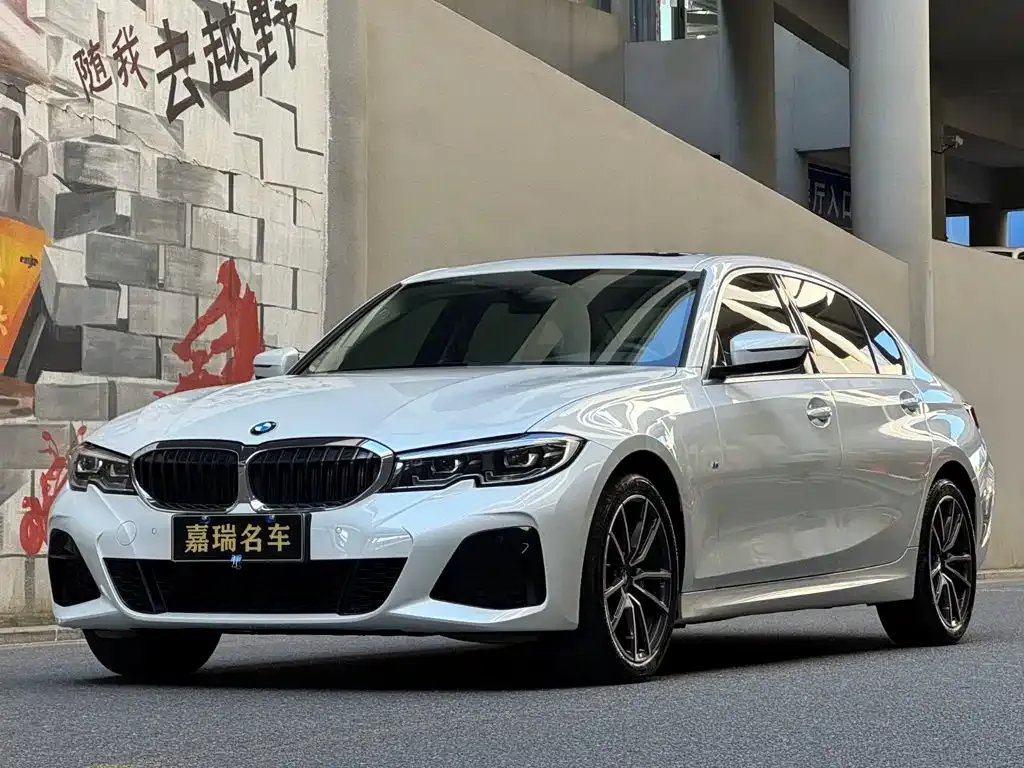 BMW 3 Series — фото 1
