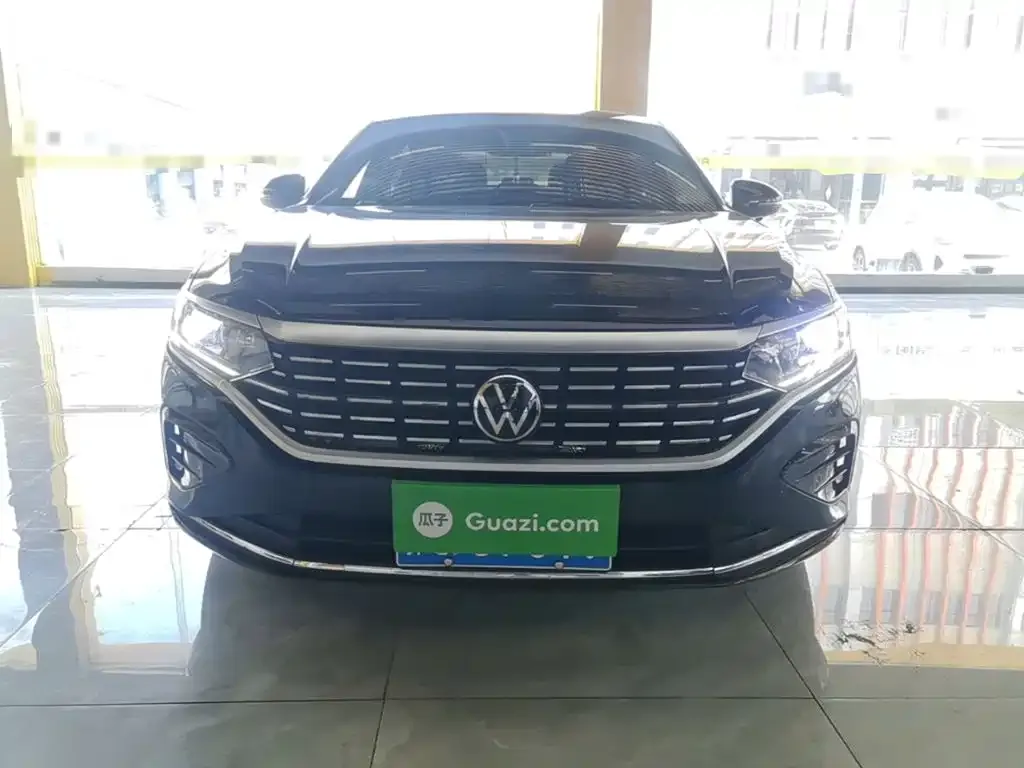 Volkswagen Passat — фото 2