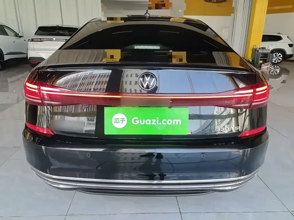 Volkswagen Passat — фото 8