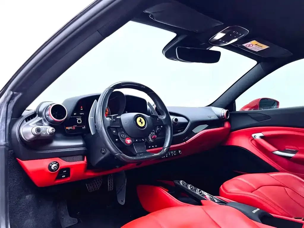 Ferrari F8 — фото 3