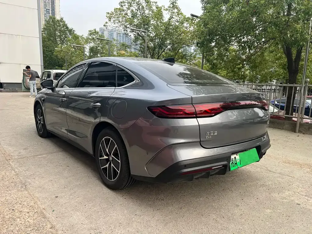 BYD Qin L — фото 7
