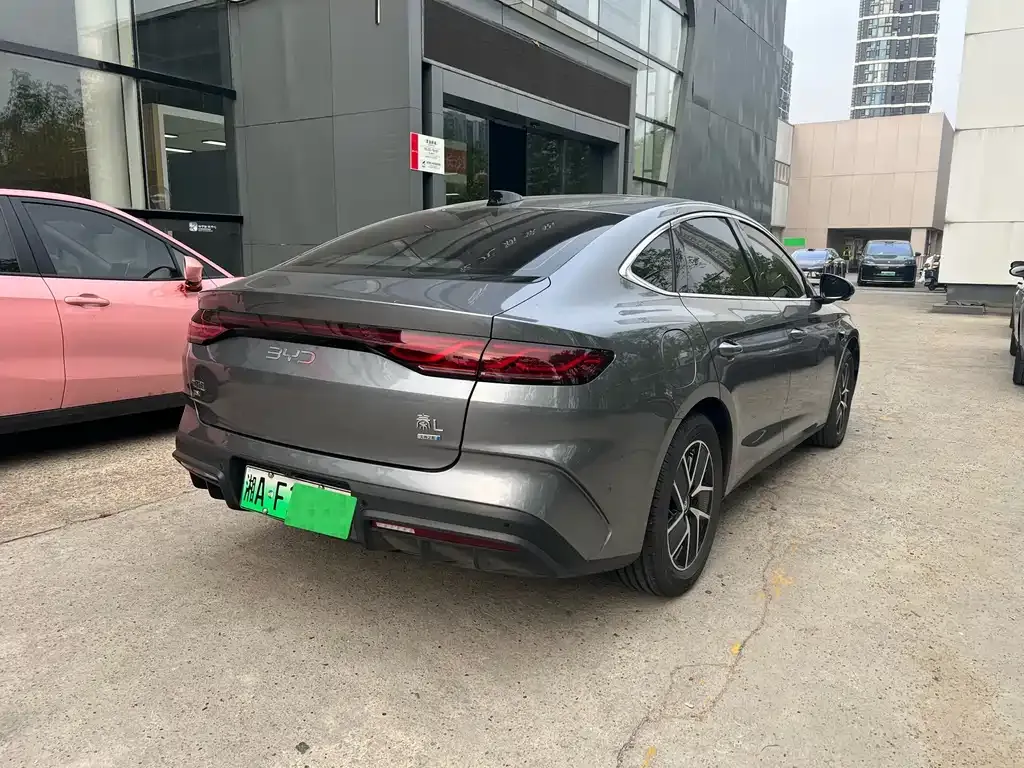 BYD Qin L — фото 3