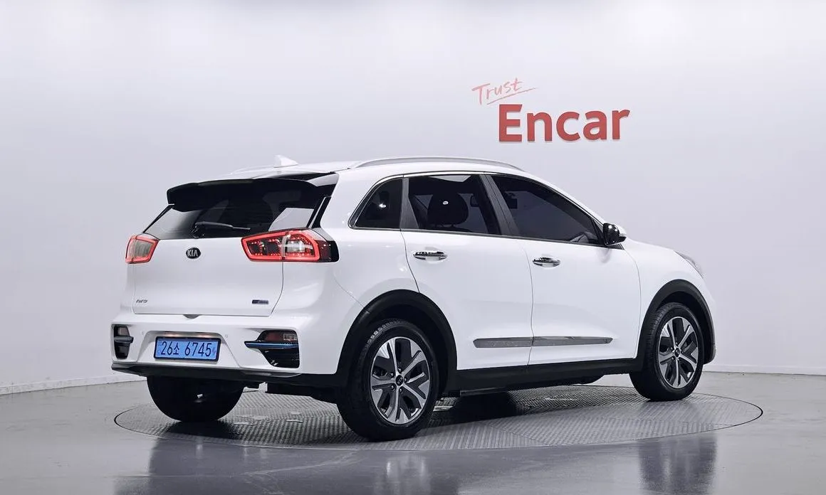 Kia Niro — фото 2