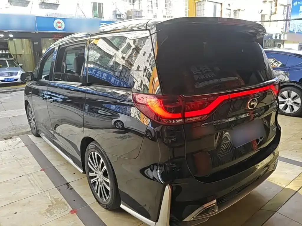 GAC Motor Trumpchi M8 — фото 10