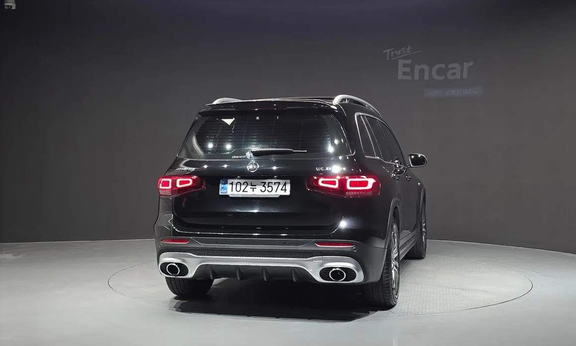 Mercedes-Benz GLB-Class — фото 10
