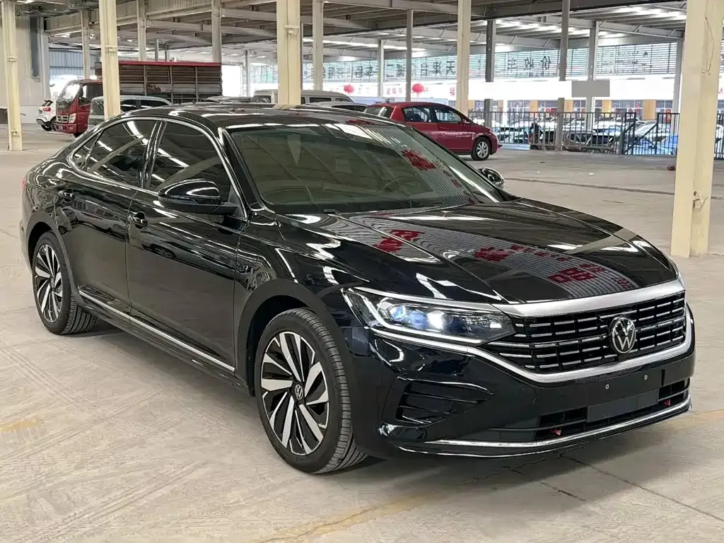 Volkswagen Passat — фото 3