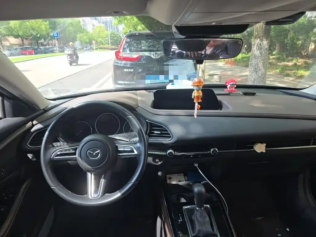 Mazda CX-30 — фото 2