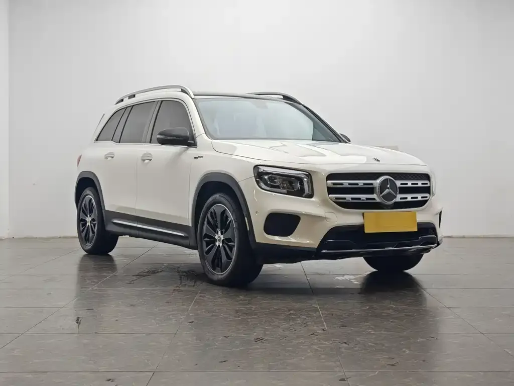 Mercedes-Benz GLB — фото 7
