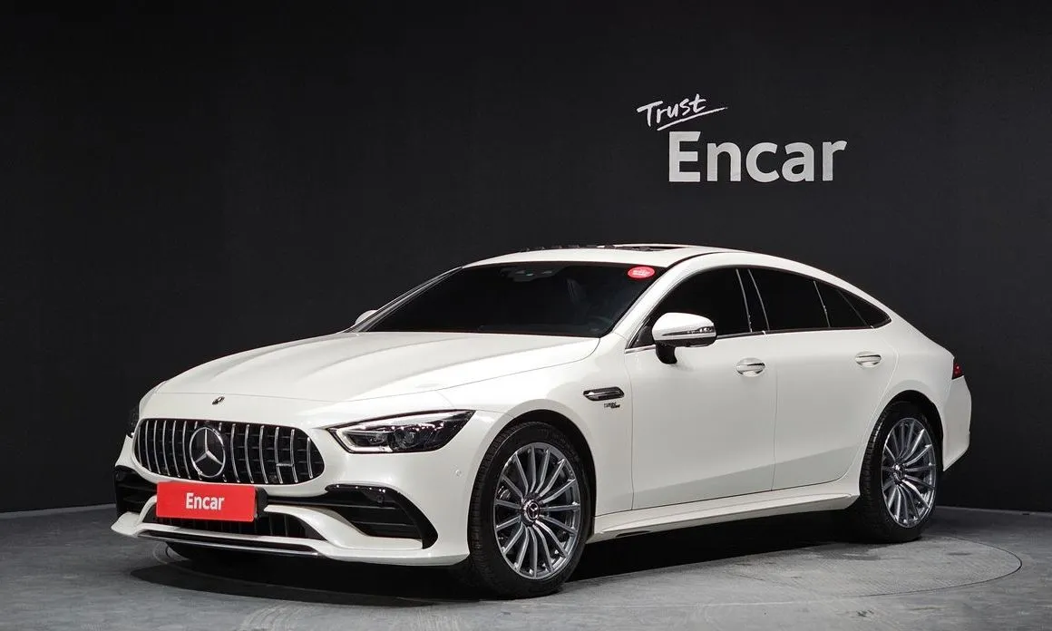 Mercedes-Benz AMG GT — фото 1