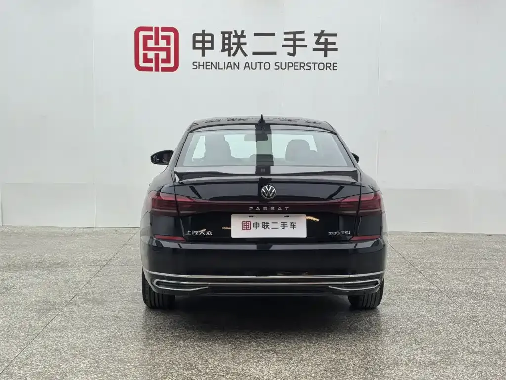 Volkswagen Passat — фото 10