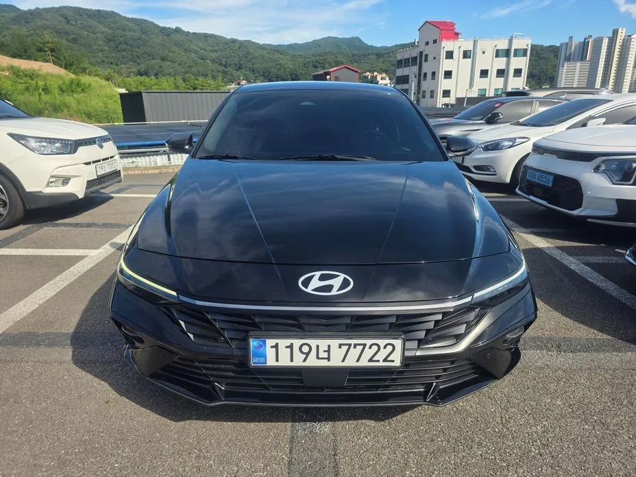 Hyundai AVANTE — фото 3