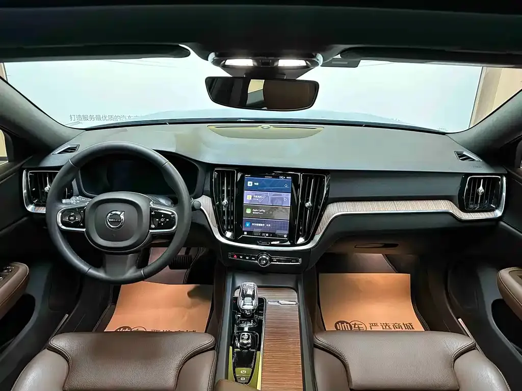 Volvo S60 — фото 10