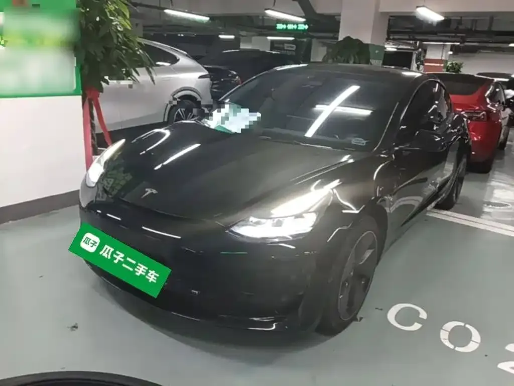 Tesla Model 3 — фото 5