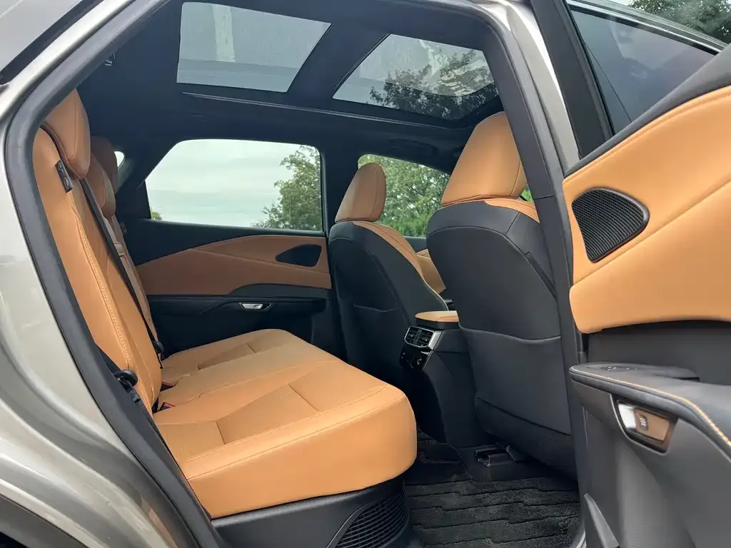 Lexus RX — фото 4