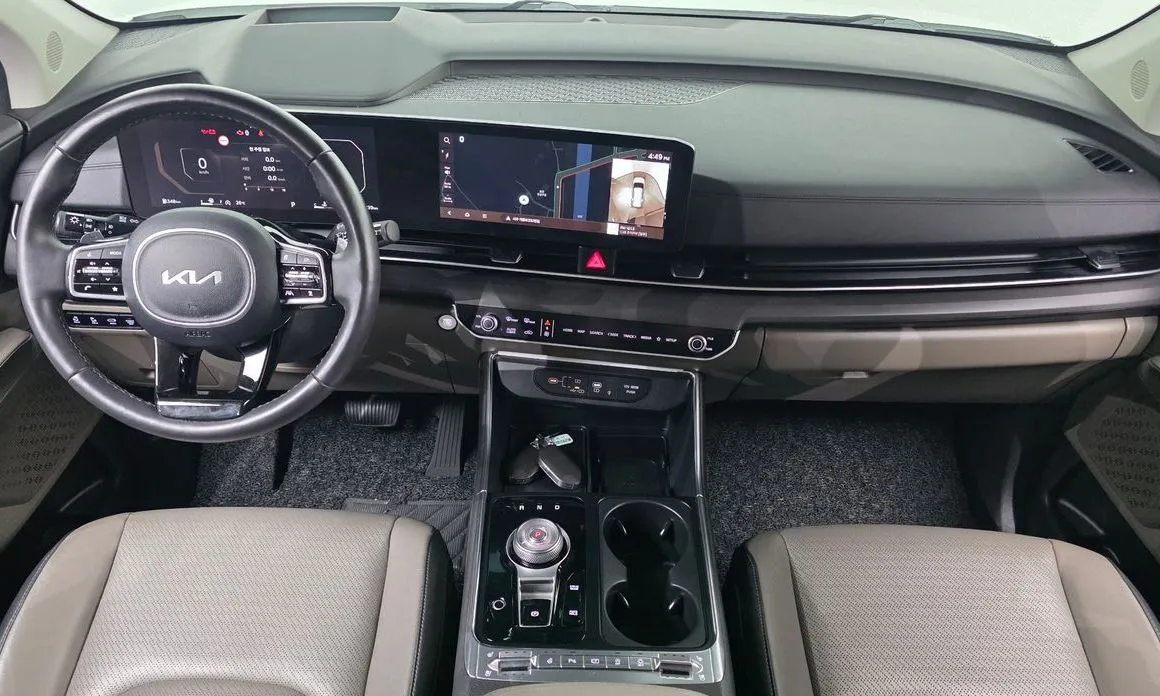 Kia Carnival — фото 10