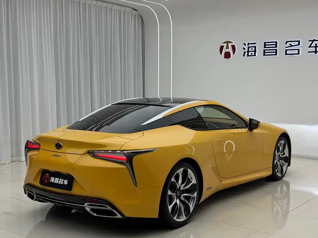 Lexus LC — фото 8