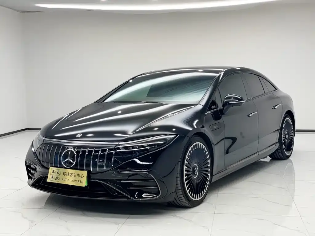 Mercedes-Benz EQS AMG — фото 1