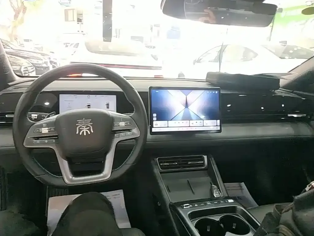 BYD Qin L — фото 7