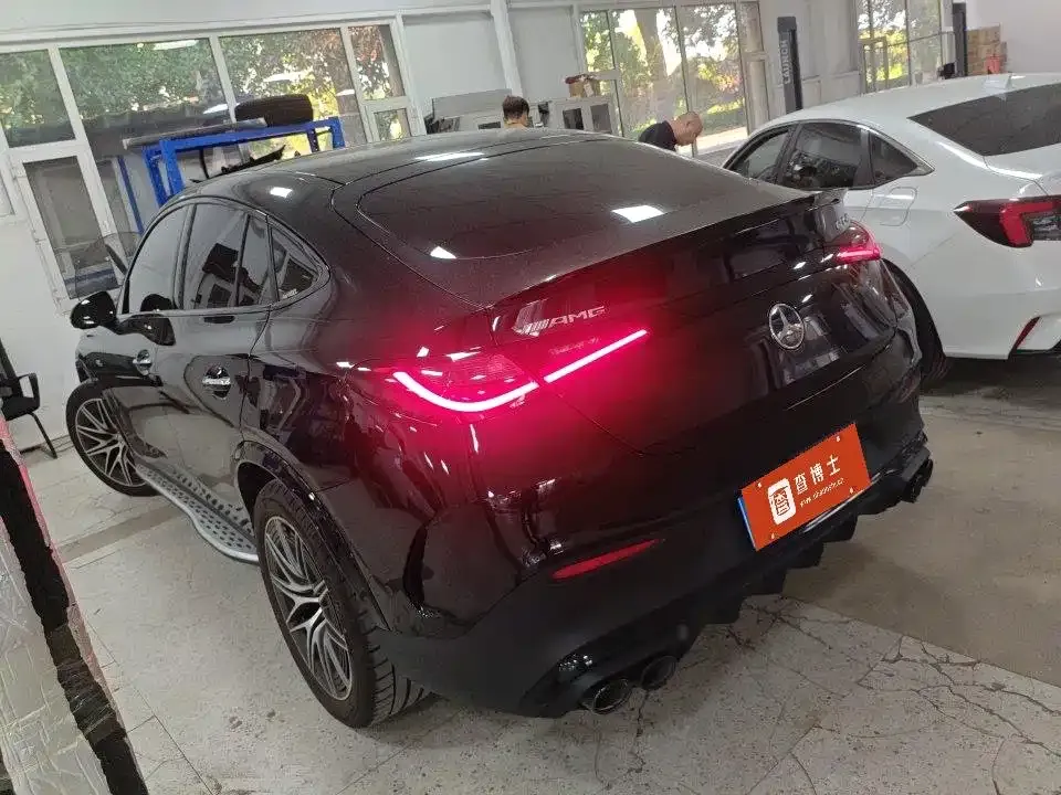 Mercedes-Benz GLC Coupe AMG — фото 6