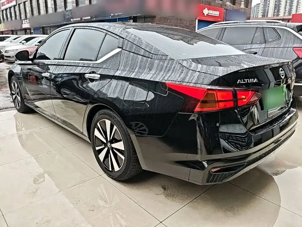 Nissan Teana — фото 8