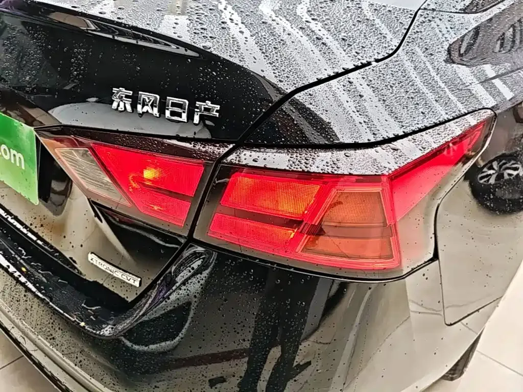 Nissan Teana — фото 10