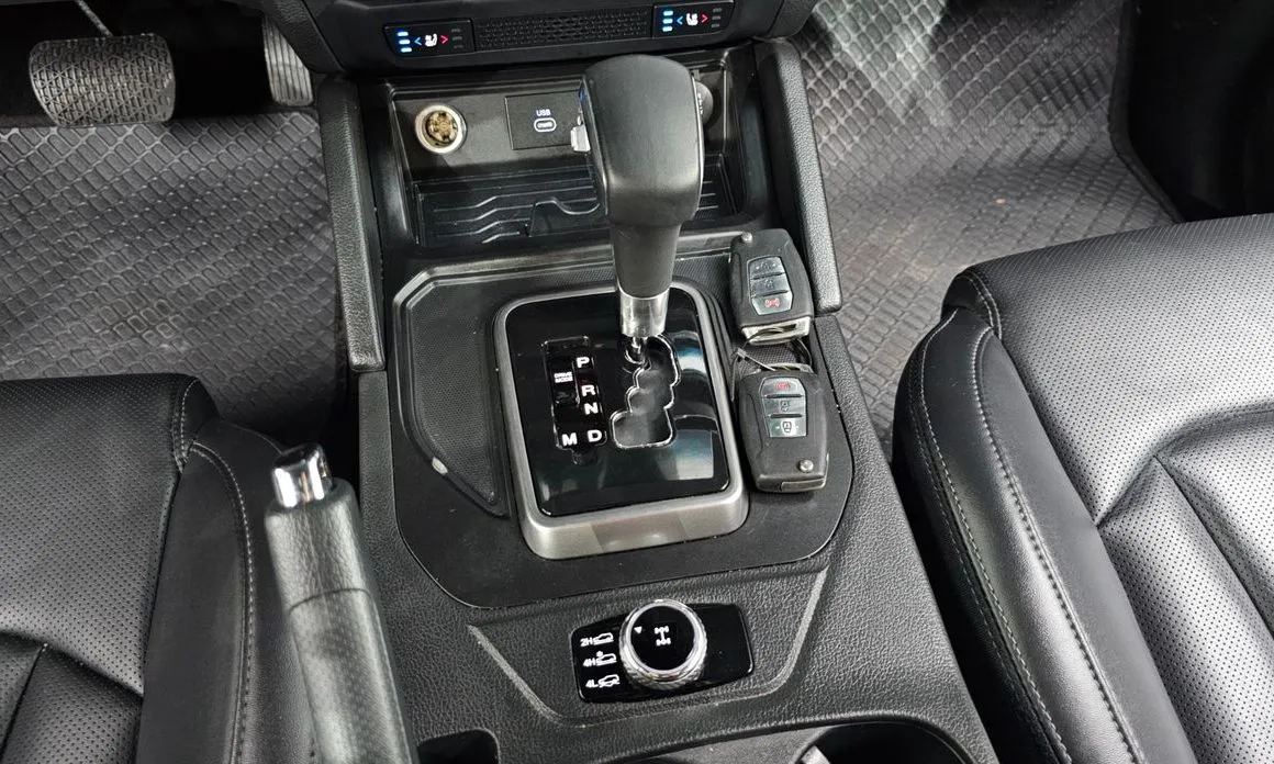 KG Mobility (Ssangyong) Rexton — фото 10
