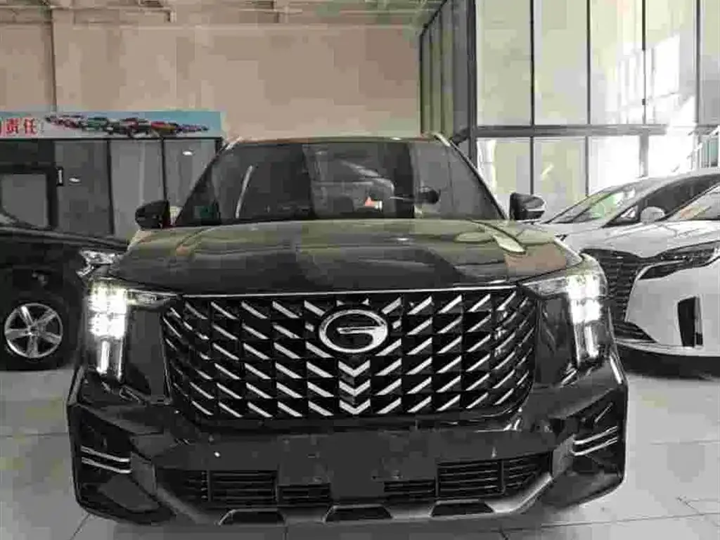 GAC Motor Trumpchi GS8 — фото 1