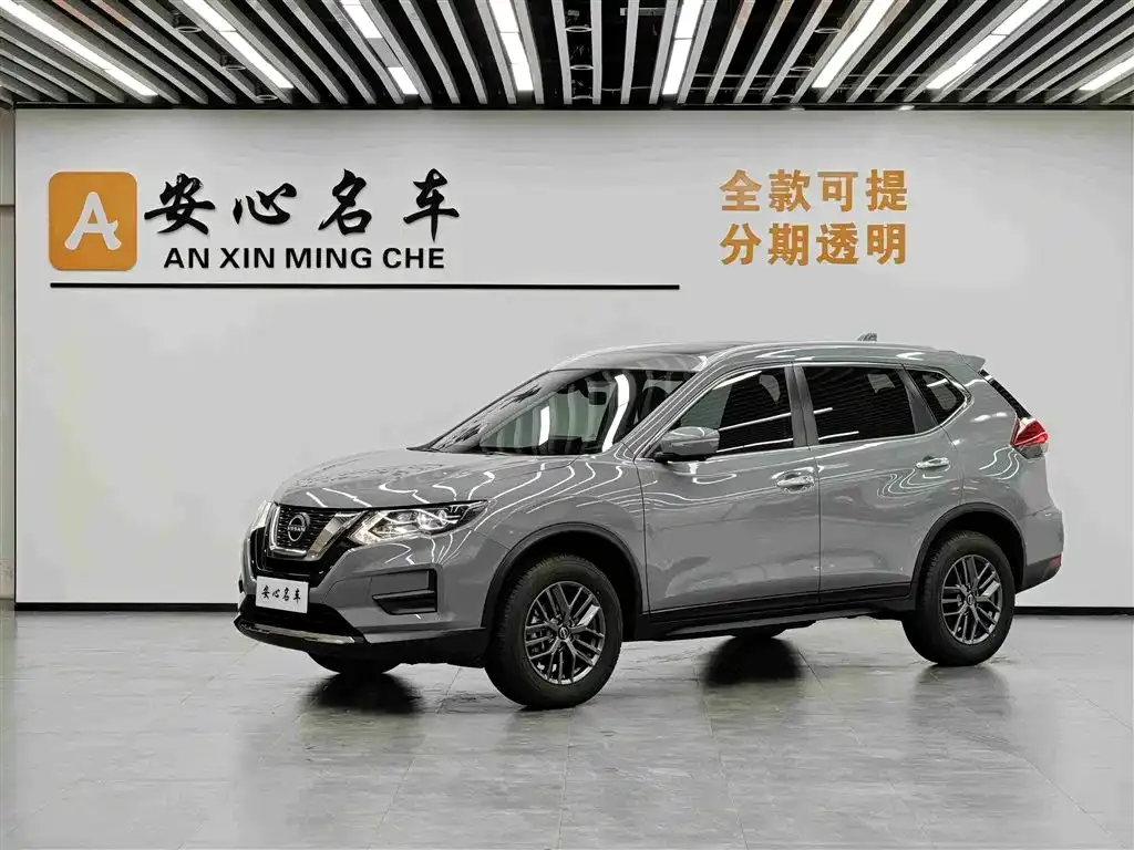 Nissan X-Trail — фото 1