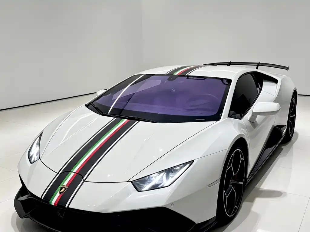 Lamborghini Huracan — фото 1