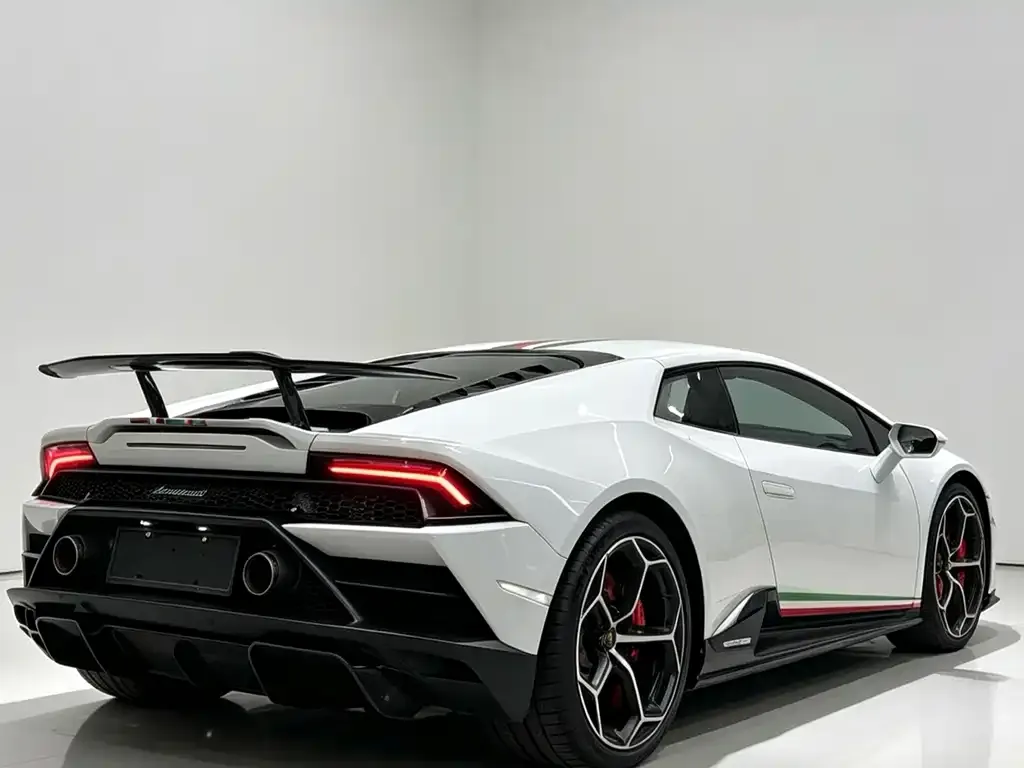 Lamborghini Huracan — фото 7