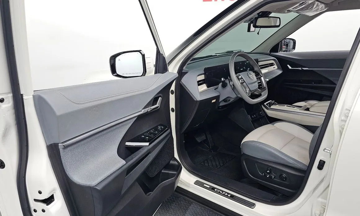 KG Mobility (Ssangyong) Torres — фото 6