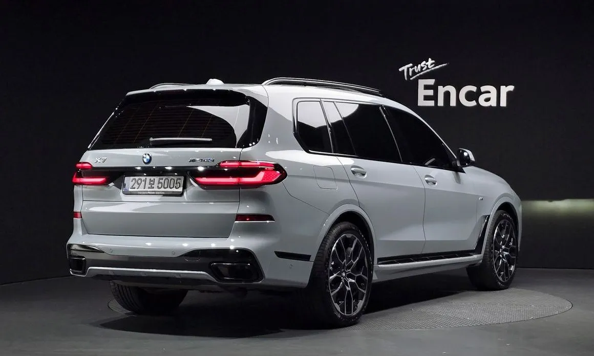 BMW X7 — фото 4