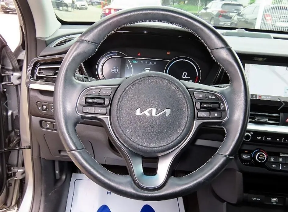 Kia Niro — фото 5