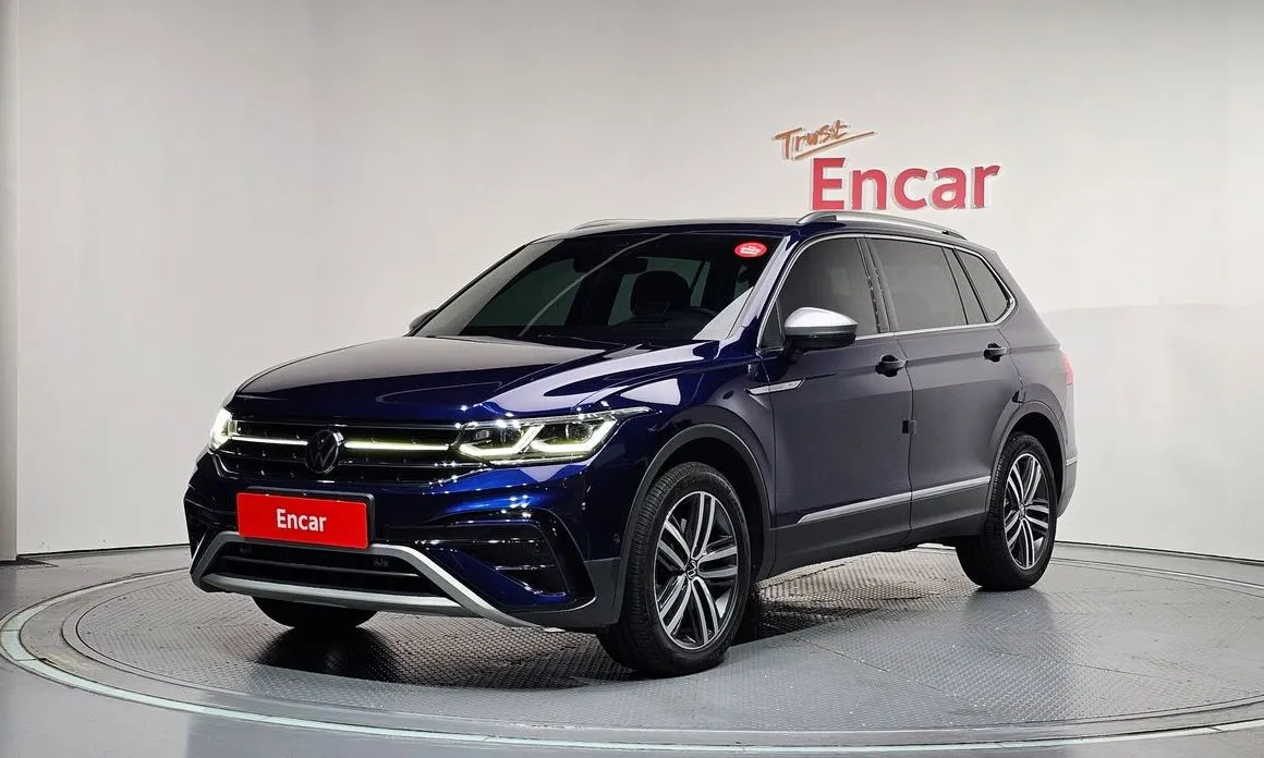 Volkswagen Tiguan — фото 1