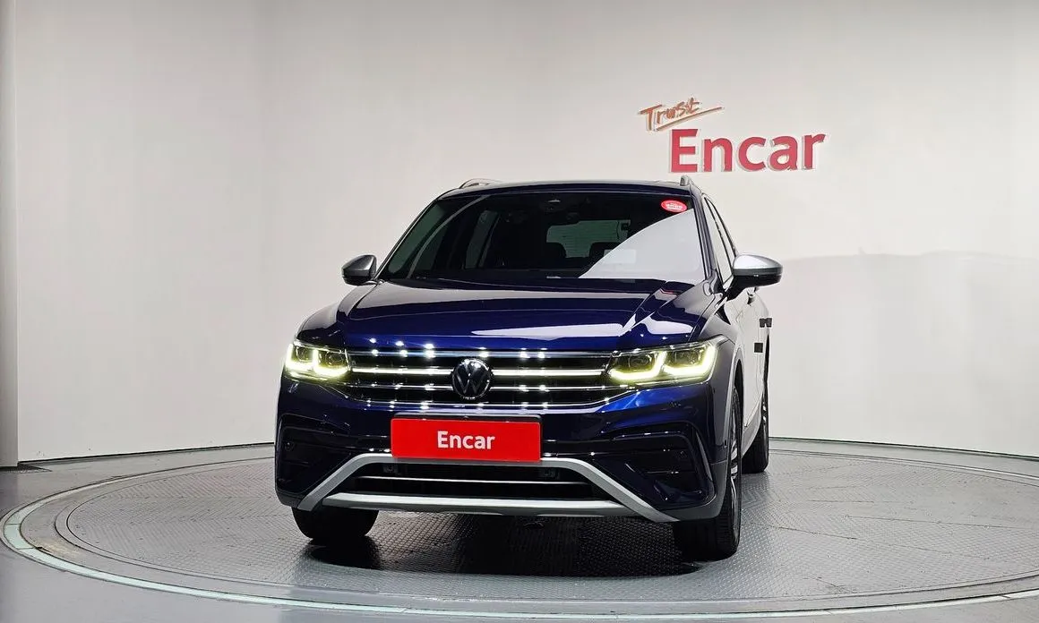 Volkswagen Tiguan — фото 4