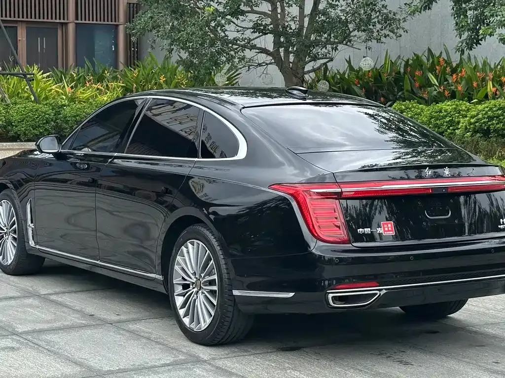 Hongqi H9 — фото 4