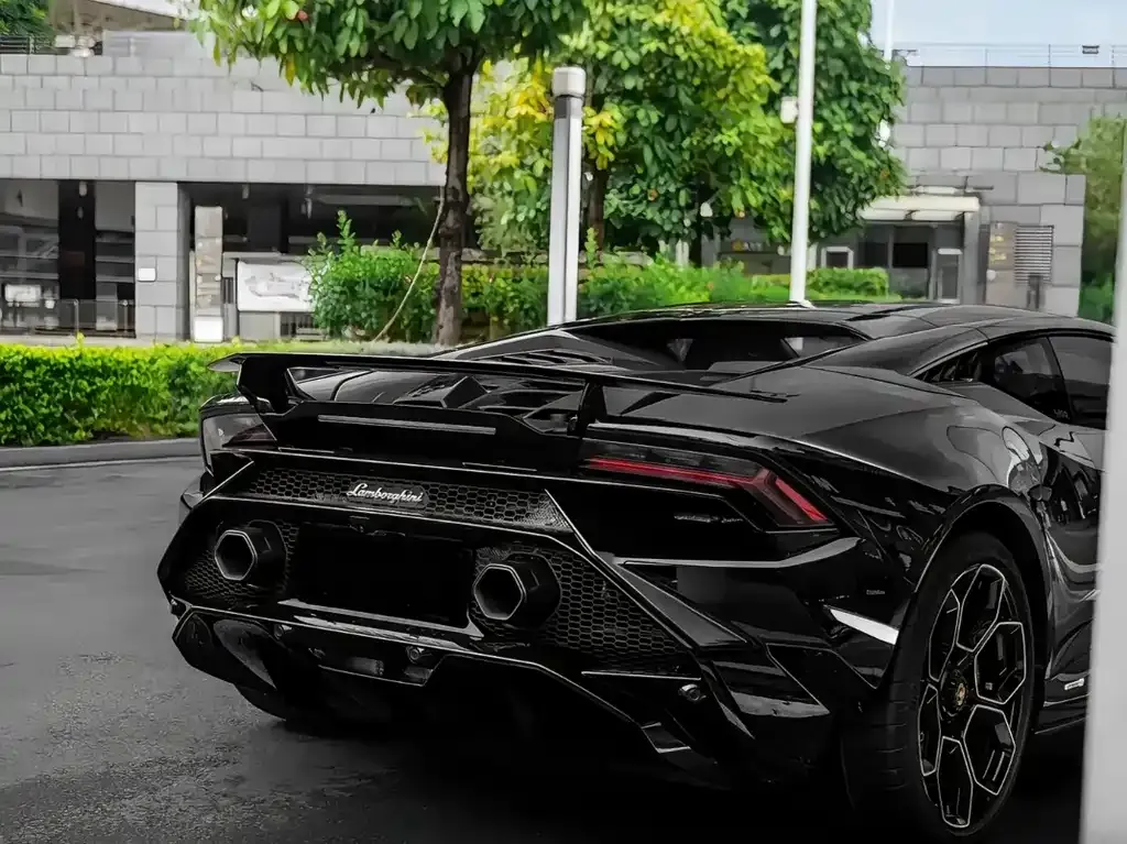 Lamborghini Huracan — фото 9