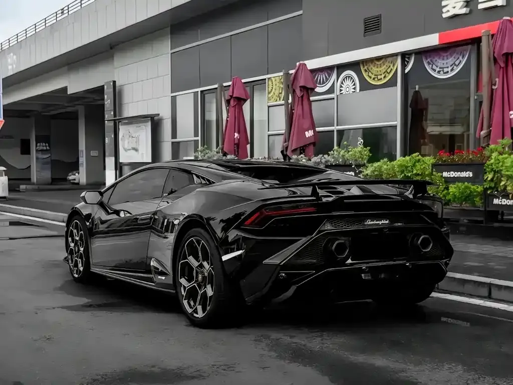 Lamborghini Huracan — фото 4