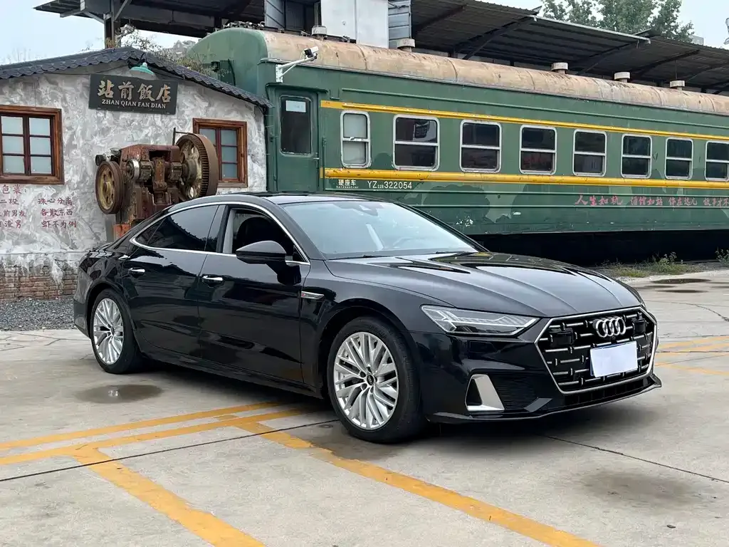 Audi A7L — фото 4
