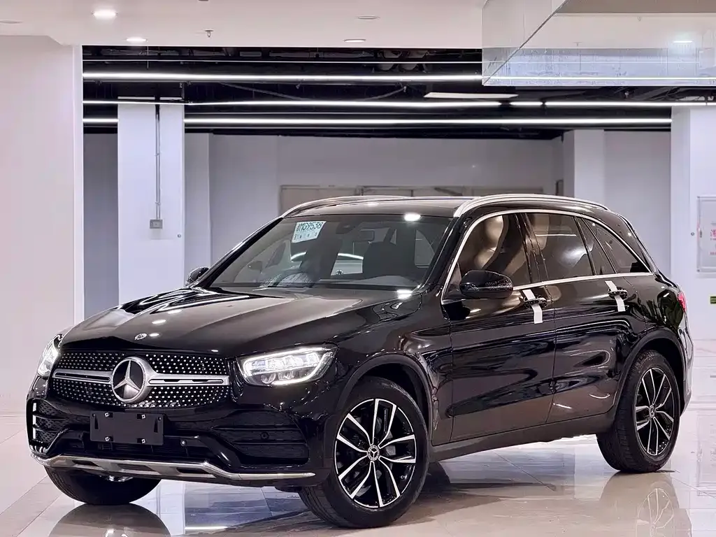 Mercedes-Benz GLC — фото 1