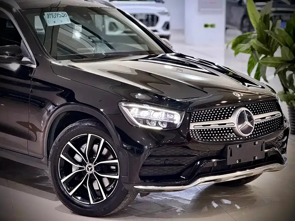 Mercedes-Benz GLC — фото 6