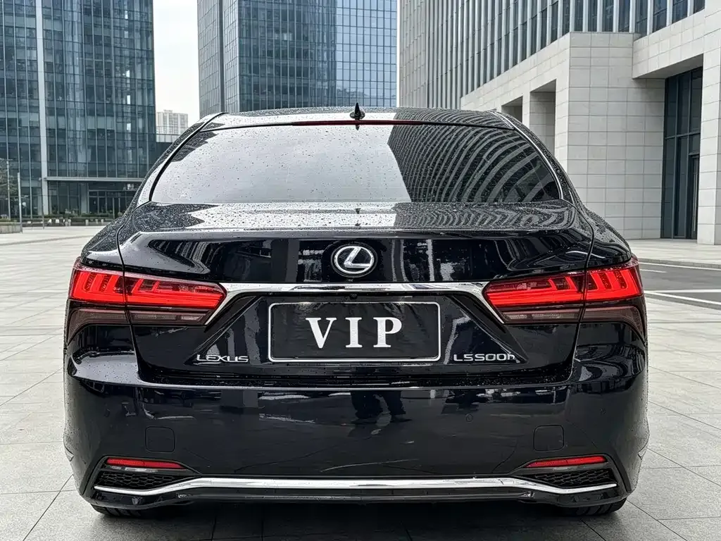 Lexus LS — фото 2
