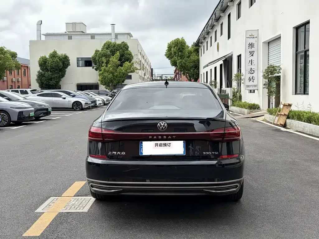 Volkswagen Passat — фото 5
