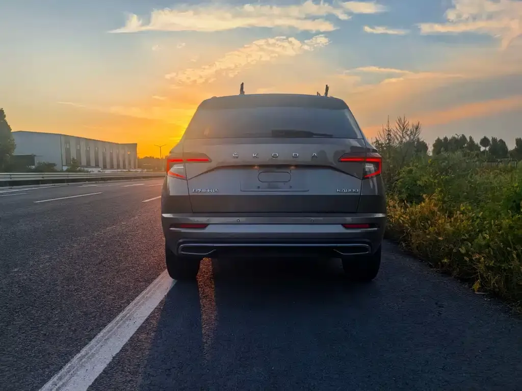 Skoda Karoq — фото 5